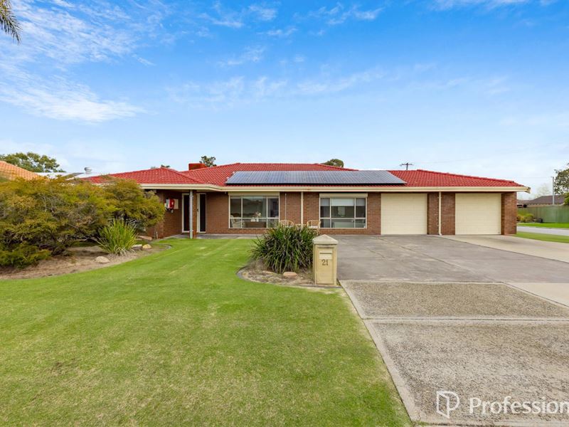 21 Latham Road, Ferndale
