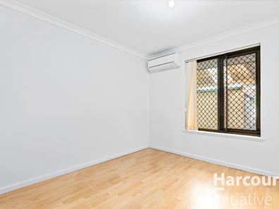 118 Marangaroo Drive, Girrawheen WA 6064