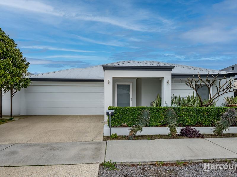 15 Helios Street, Eglinton WA 6034