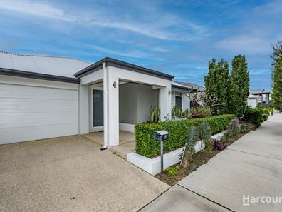 15 Helios Street, Eglinton WA 6034