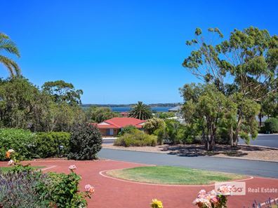 72A Fitzgerald Way, Australind WA 6233