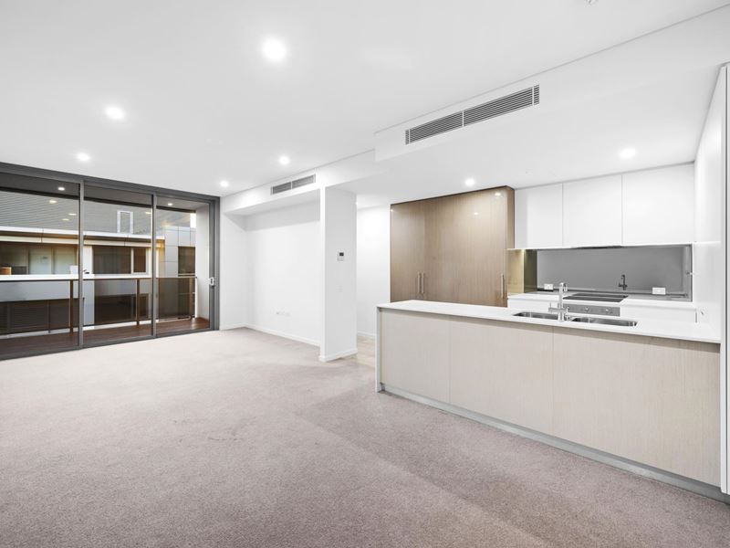 411/8 Moreau Parade, East Perth