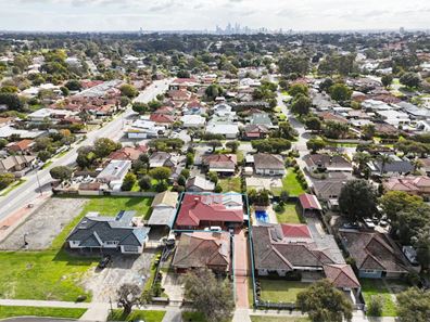47 Walpole Street, St James WA 6102