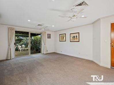 232A Grand Promenade, Doubleview WA 6018