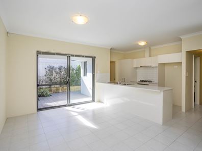 5/18 Gowrie Approach, Canning Vale WA 6155