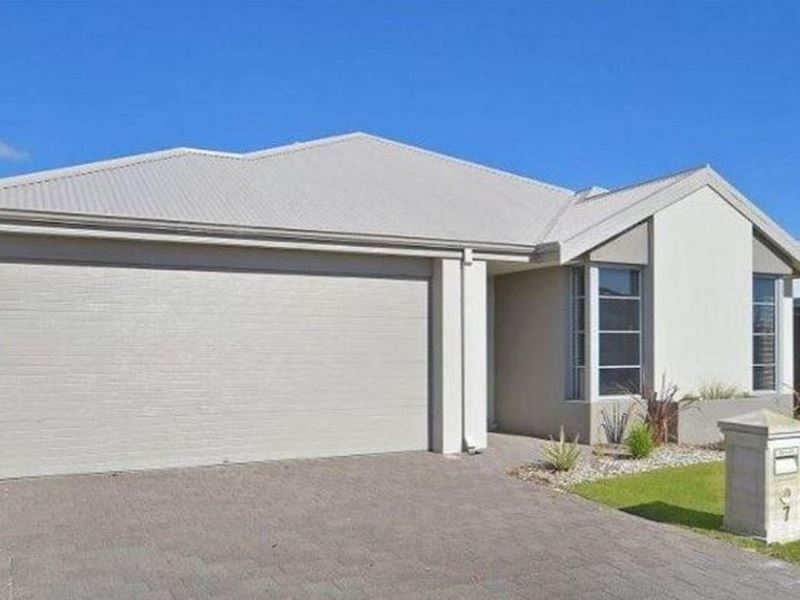7 Kinder Street, Aveley WA 6069