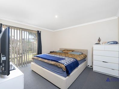 11 Vivien Avenue, Baldivis WA 6171
