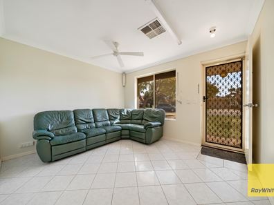 11 Boorabbin Place, Ballajura WA 6066