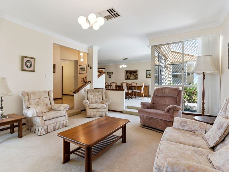 3 Radden Green, Winthrop WA 6150