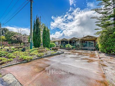 22 Deakin Street, Collie WA 6225