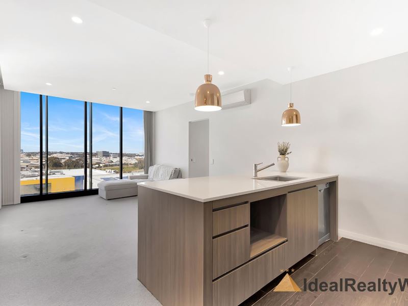901/8 Tassels Place, Innaloo WA 6018