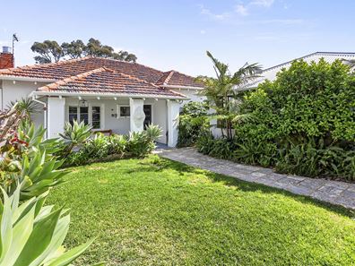 29 Lynton Street, Doubleview WA 6018