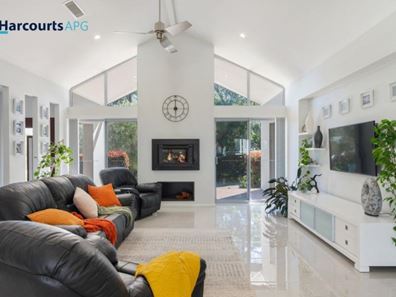 22 Wongin Road, Dalyellup WA 6230