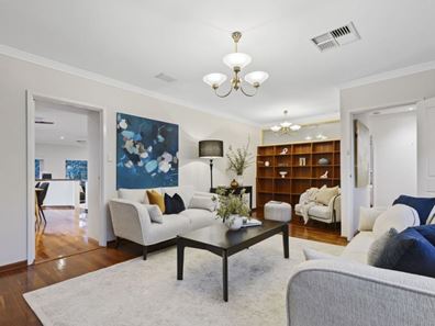 52 Bentwood Avenue, Woodlands WA 6018