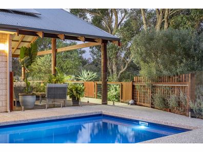 21 Koorabin Drive, Yallingup WA 6282