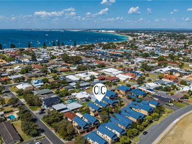 2/3 Sloan Street, Rockingham WA 6168