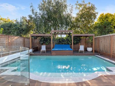 5 First Street, Bicton WA 6157