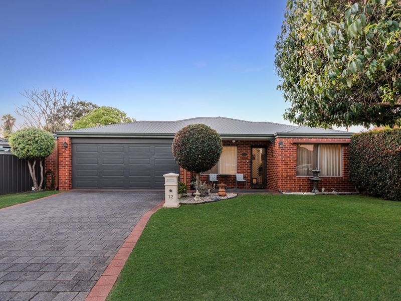12 Mccarthy Street, Armadale WA 6112