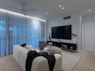 212/2 Hortus Way, Jolimont WA 6014