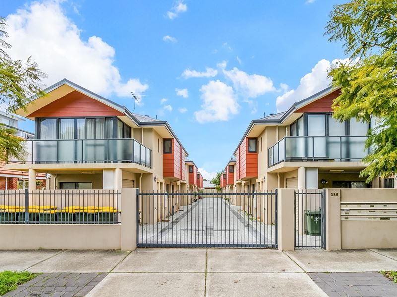 2/386 Stirling Street, Highgate WA 6003