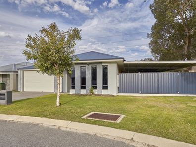 32 Daybreak Loop, Wellard WA 6170