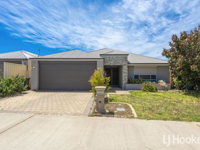 166 Badgerup Avenue, Lakelands WA 6180