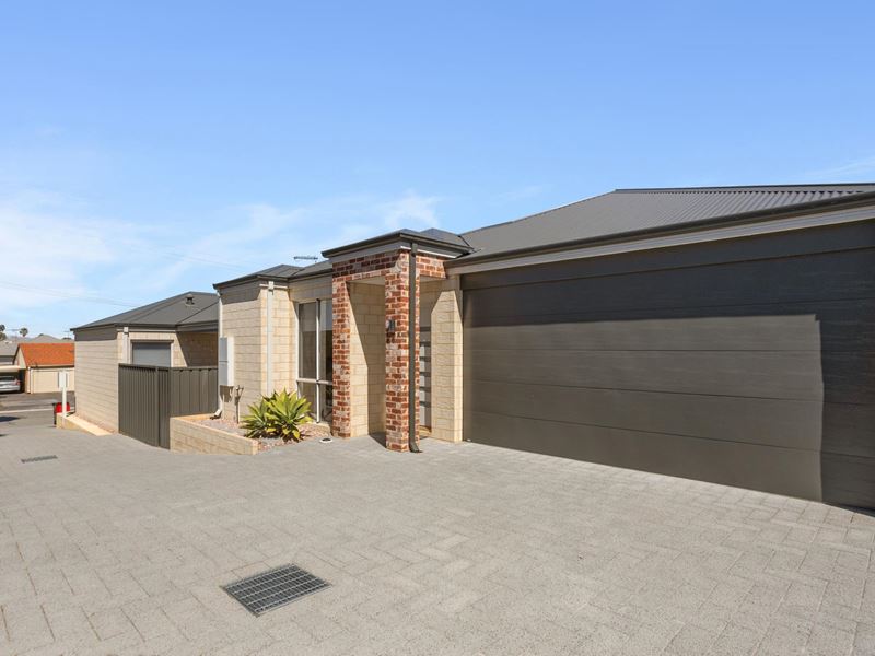 3B Windsor Place, Kallaroo WA 6025
