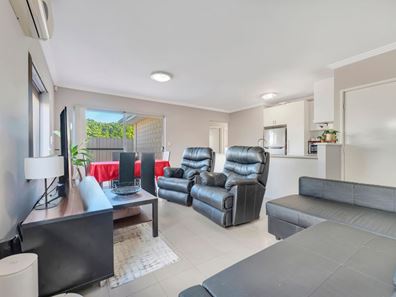 11B Crawford Street, Cannington WA 6107