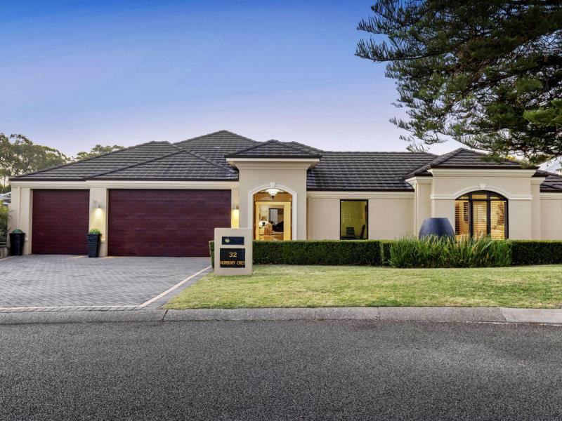 32 Norbury Crescent, City Beach