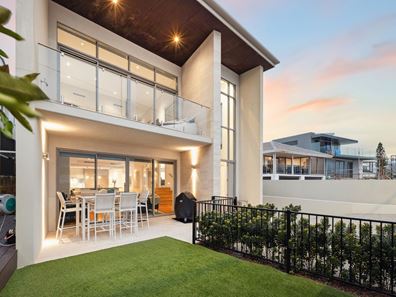 70 West Coast Drive, Marmion WA 6020