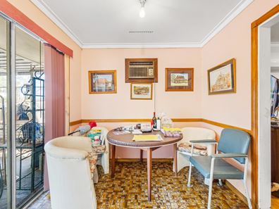 4 Stockdale Road, Kewdale WA 6105