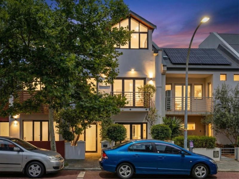 121 Brown Street, East Perth