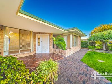 7 Oriole Street, Stirling WA 6021