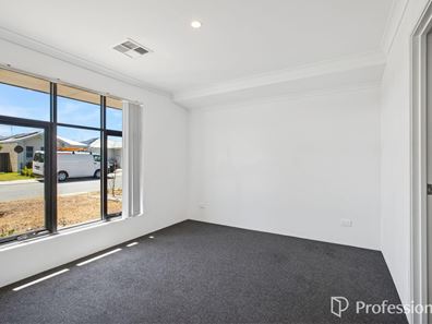 11 Lismore Road, Byford WA 6122
