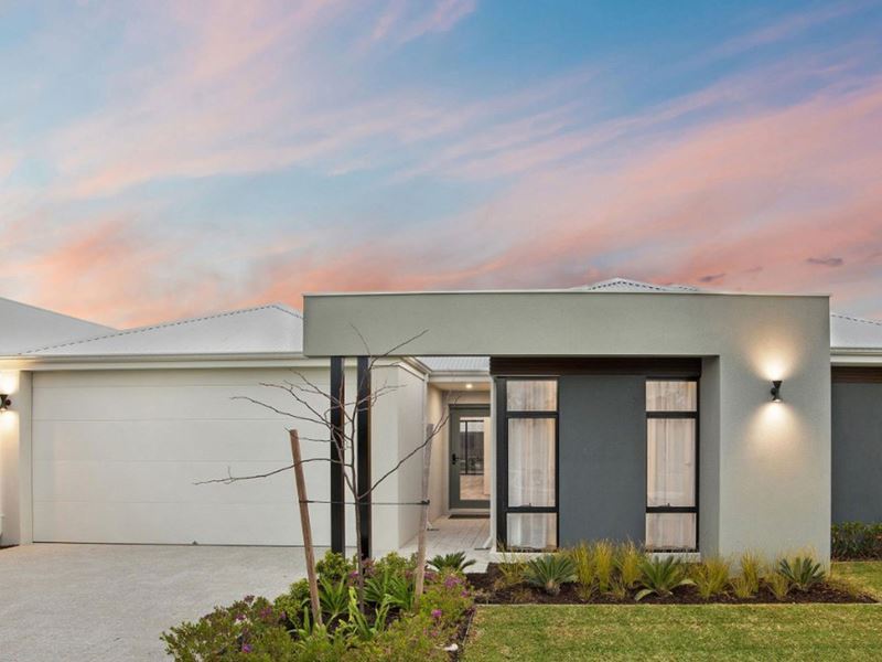 8 Entwistle Way, Aveley WA 6069