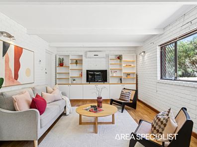 9 Chelsford Road, Warwick WA 6024