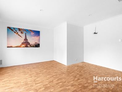 17 Oakleaf Circle, Mirrabooka WA 6061