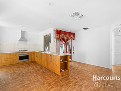 17 Oakleaf Circle, Mirrabooka WA 6061