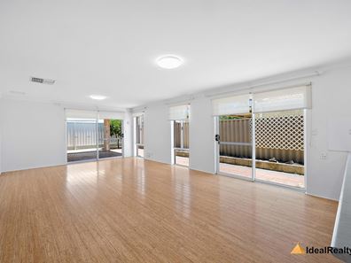 18A Cranshaw Mews, Atwell WA 6164
