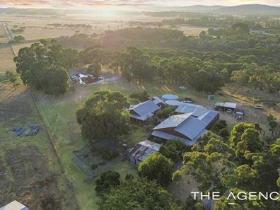 50750 South Coast Highway, Youngs Siding WA 6330