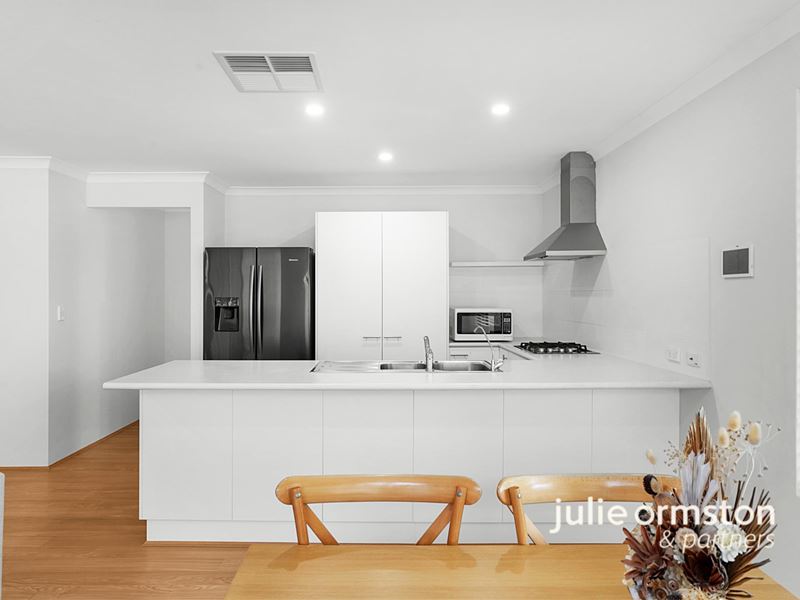 9A Ameer Way, Craigie WA 6025