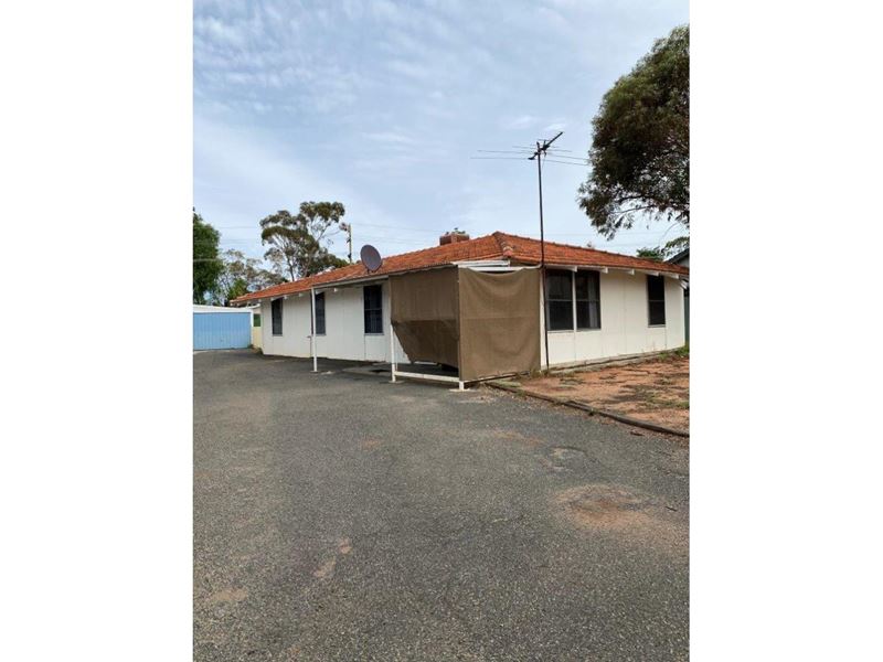 55 Bluebush Road, Kambalda West WA 6442