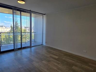 202/14 Cecil Avenue, East Cannington WA 6107