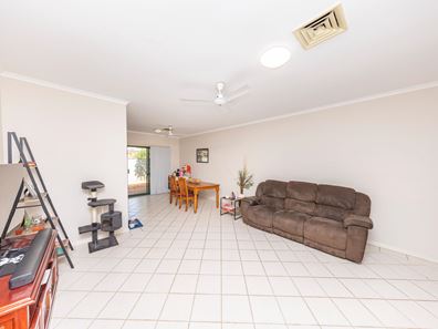 6B Garland Place, Millars Well WA 6714