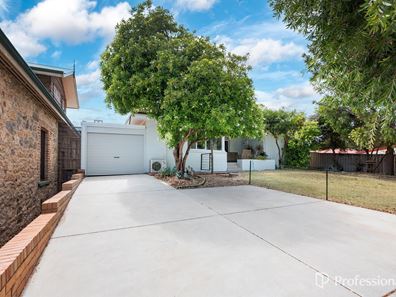 1/65 Francis Street, Beachlands WA 6530