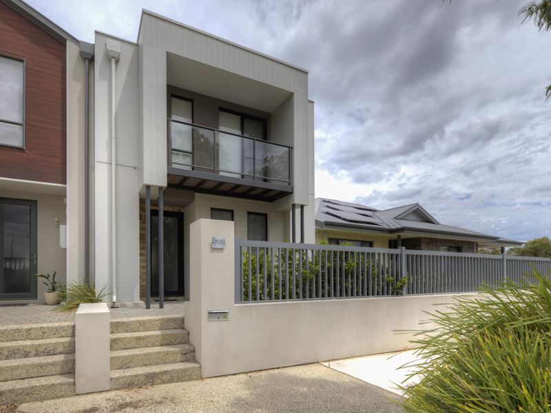 202 Leeuwin Boulevard, Bushmead WA 6055