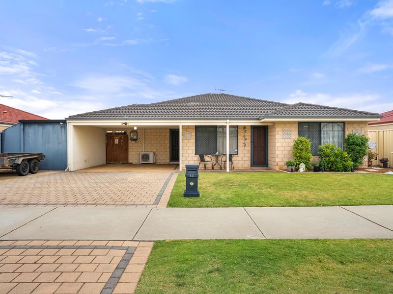 63 Fairview Drive, Waikiki WA 6169