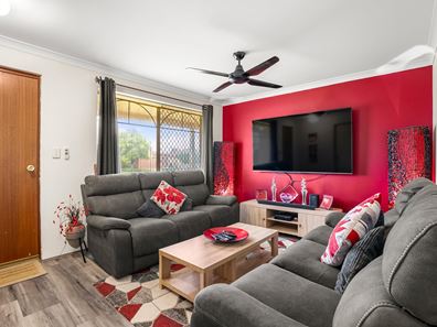 63 Fairview Drive, Waikiki WA 6169