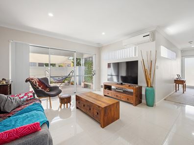 1/21 Edeline Street, Spearwood WA 6163