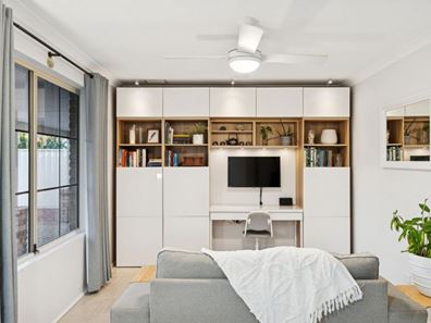 1 Dunlop Rise, Kinross WA 6028